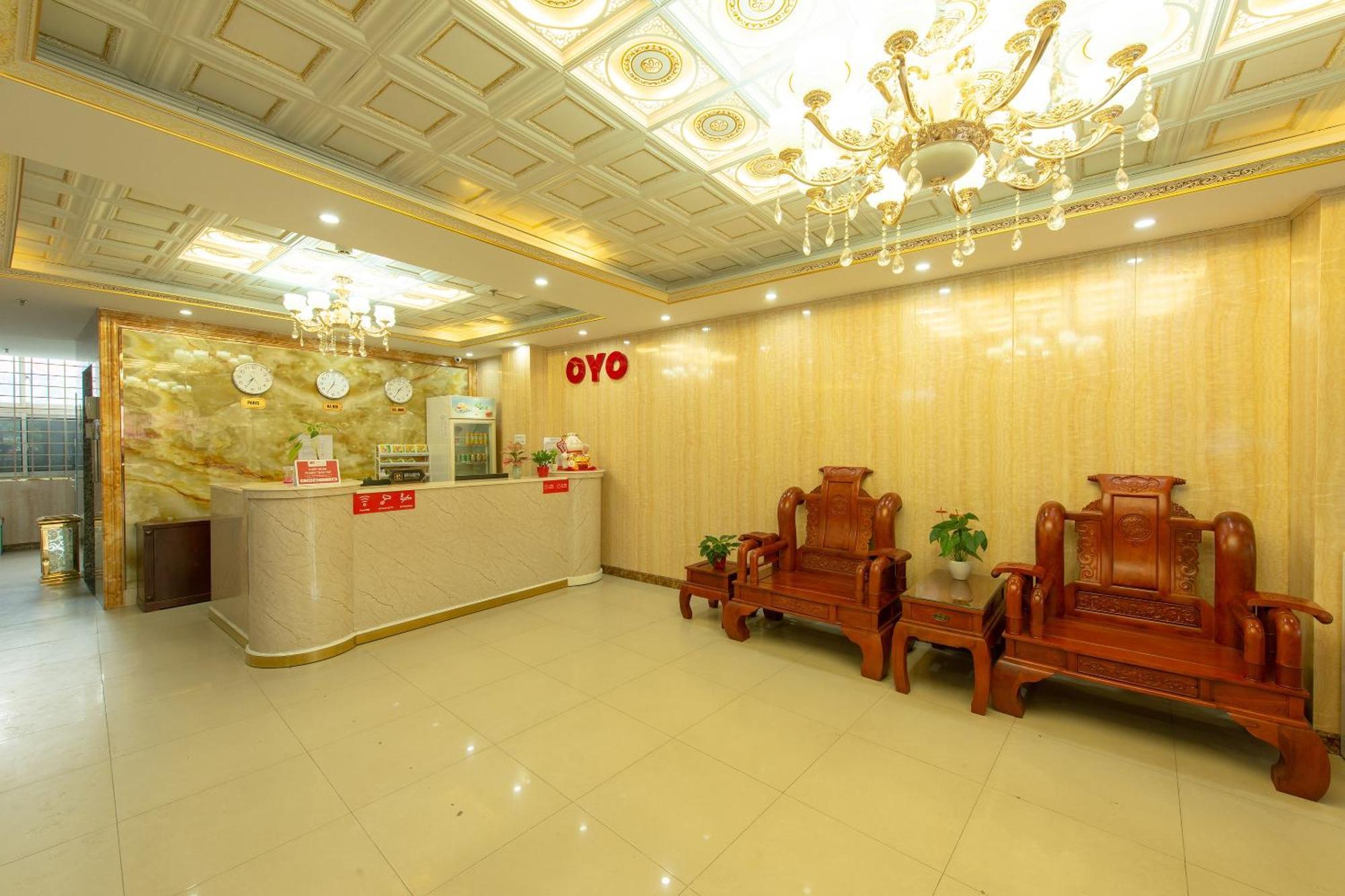 Capital O 417 Truong Son Hotel Hanoi Exterior foto