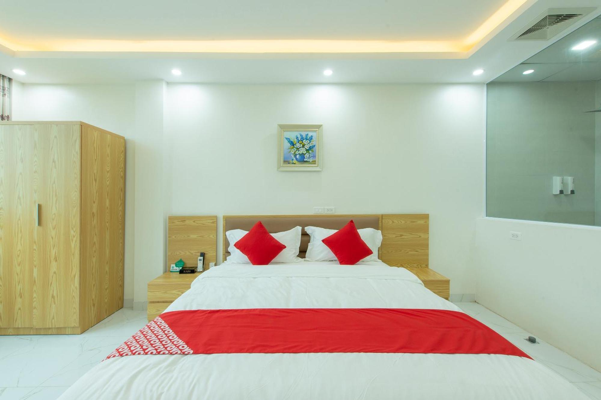 Capital O 417 Truong Son Hotel Hanoi Exterior foto